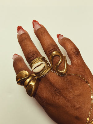 Coba Swirl Ring