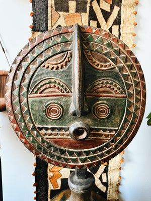 Vintage African Bwa Stand Mask #3