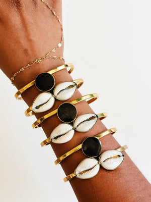 Horizon Brass Cowrie Cuff – Afrohemien.com