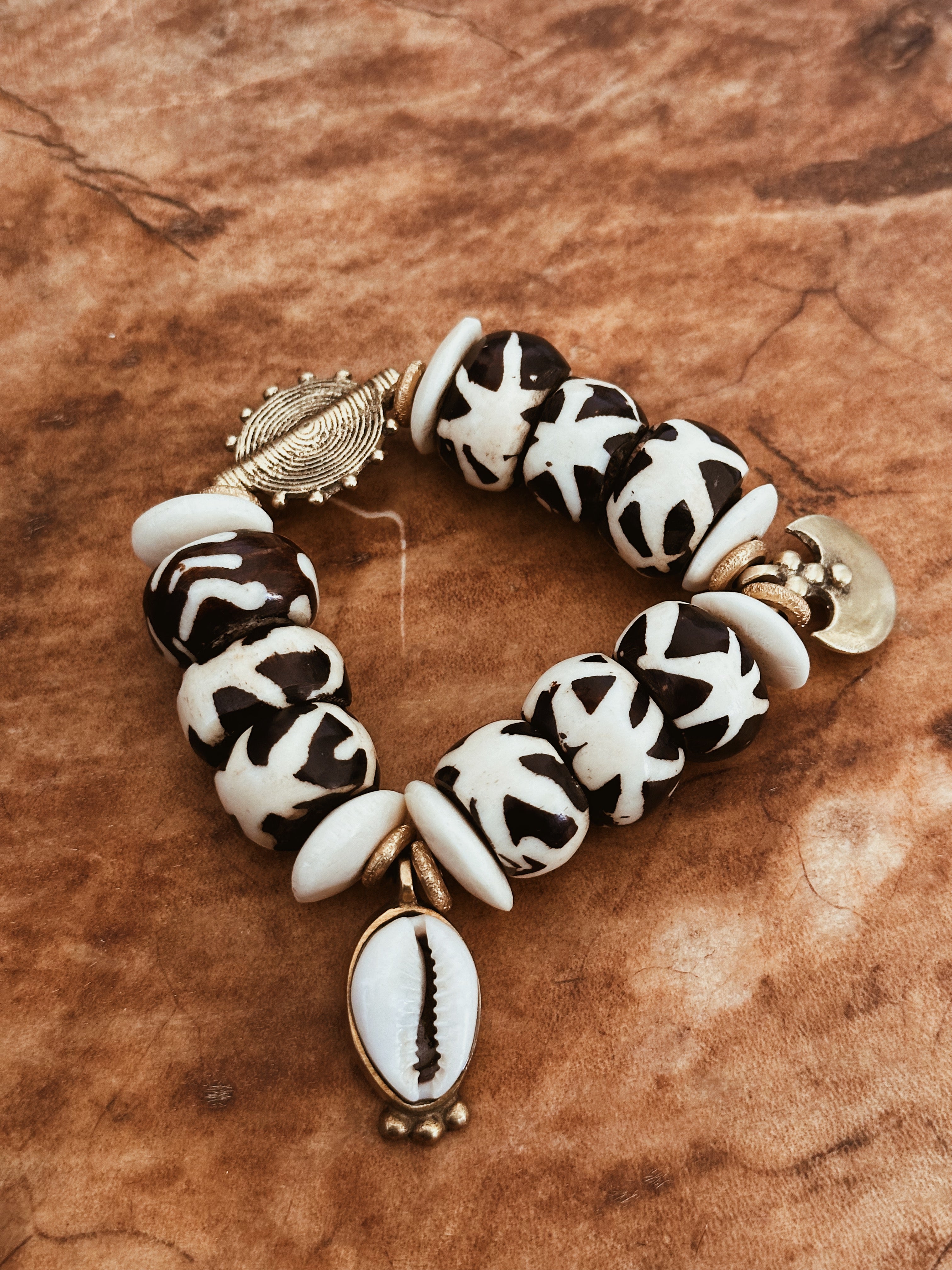 Juju Bone Bead Bracelet – Afrohemien.com