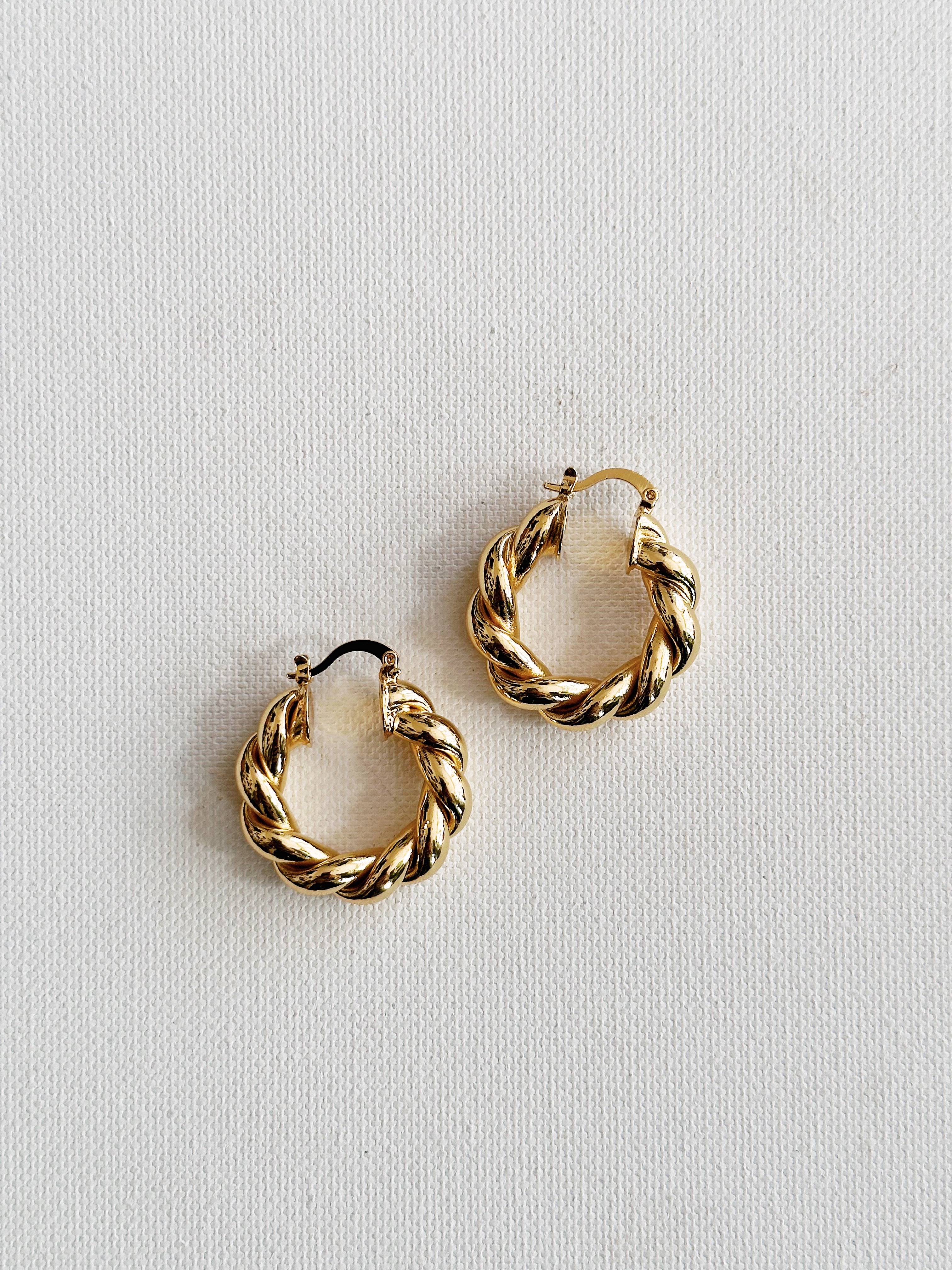 Classic Twisted Hoops