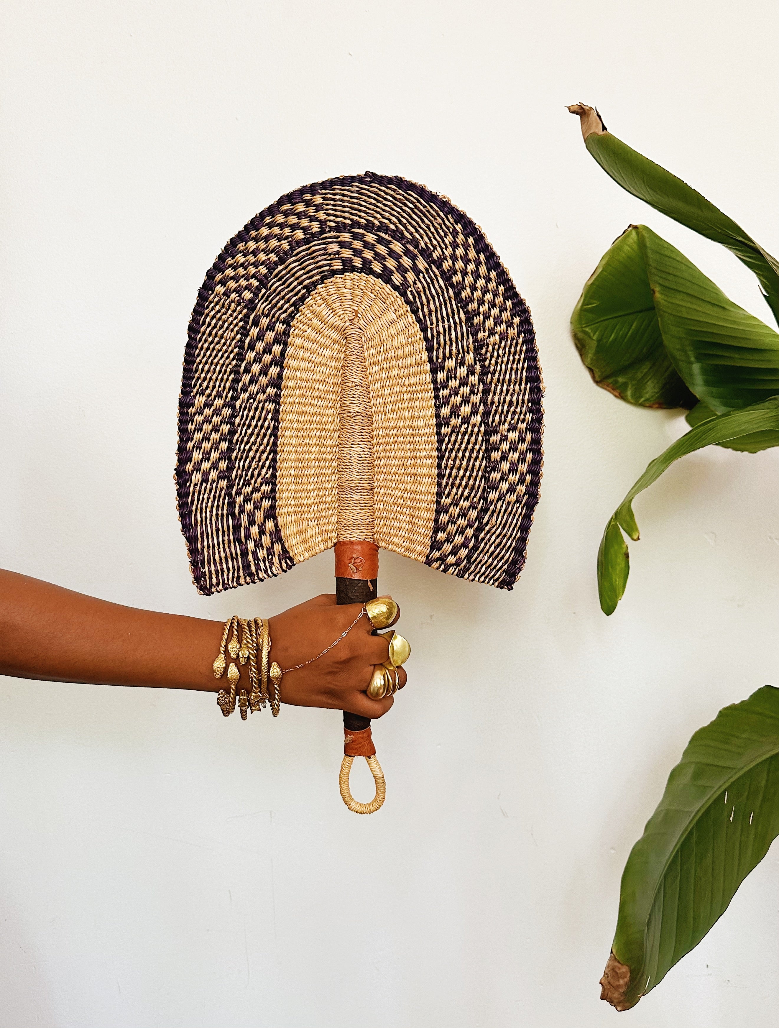 Savanna Wicker Hand Fan // Natural & Navy