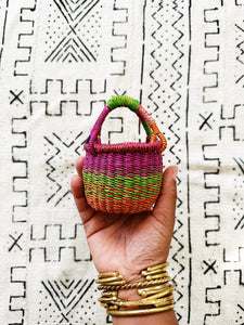 Tiny African Wicker Baskets #1 // Select Style