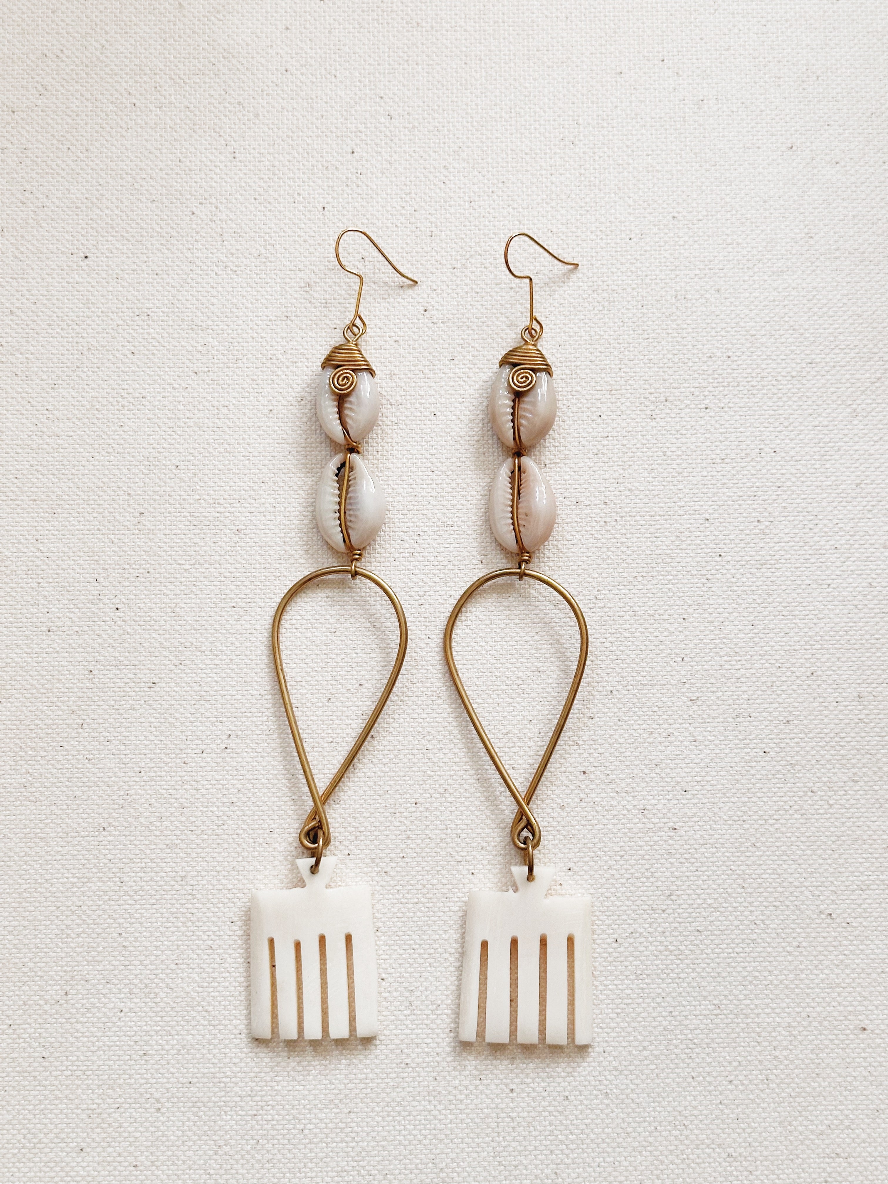 Duafe Comb Shoulder Dusters Earrings