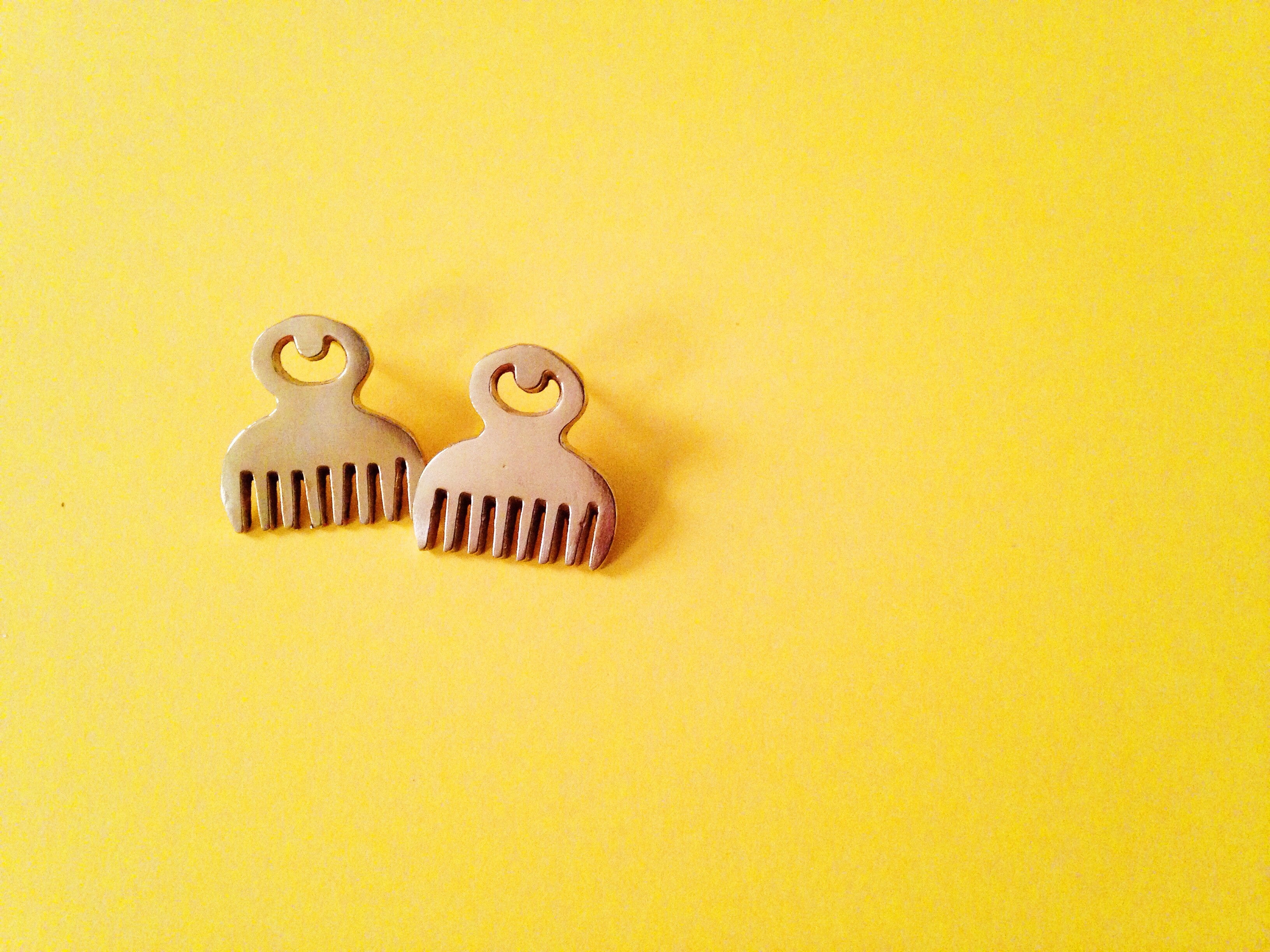 Duafe Adinkra Stud Earrings// African Symbol Earrings