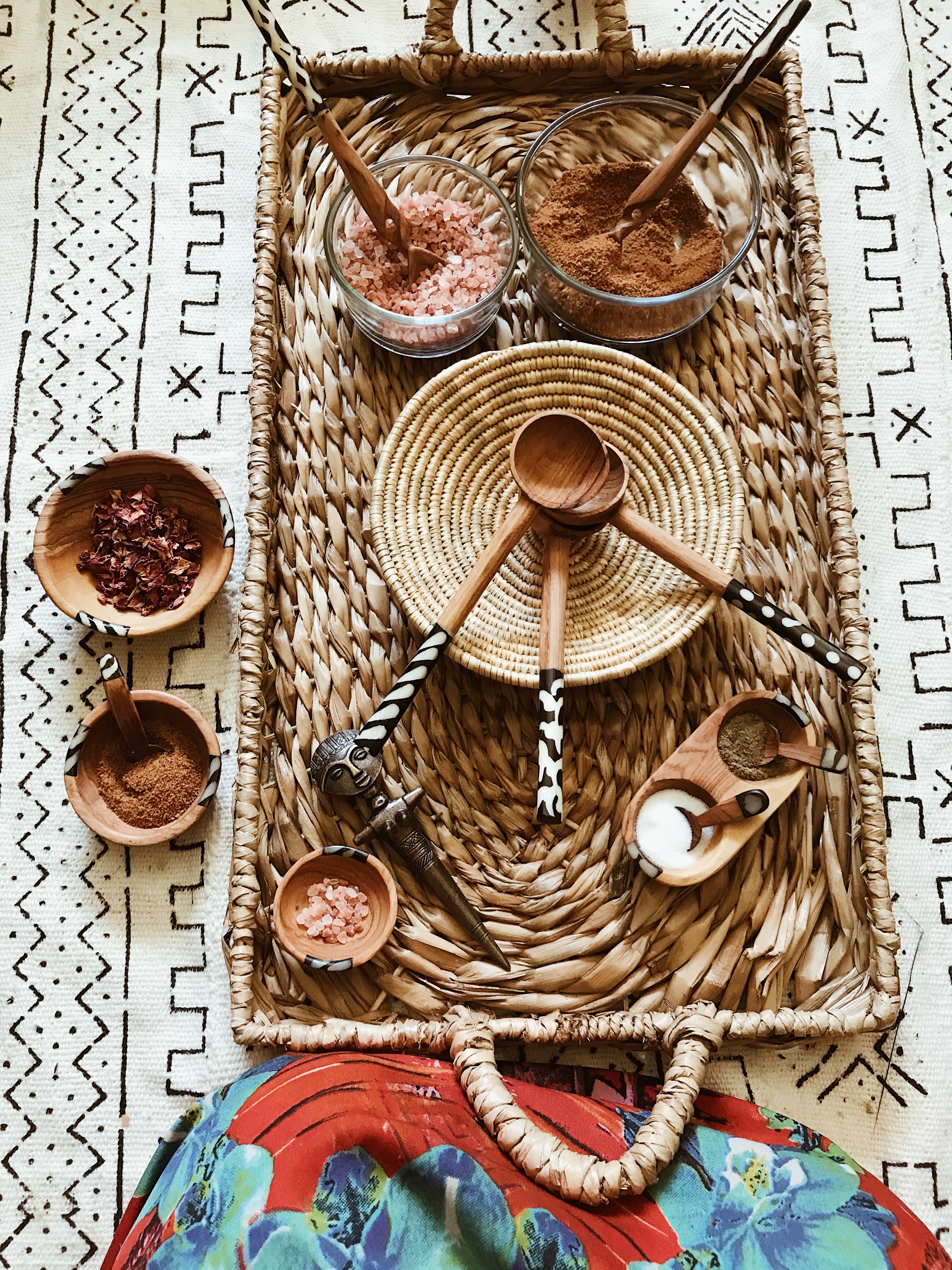 Batik Olive Wood Coffee Scoop