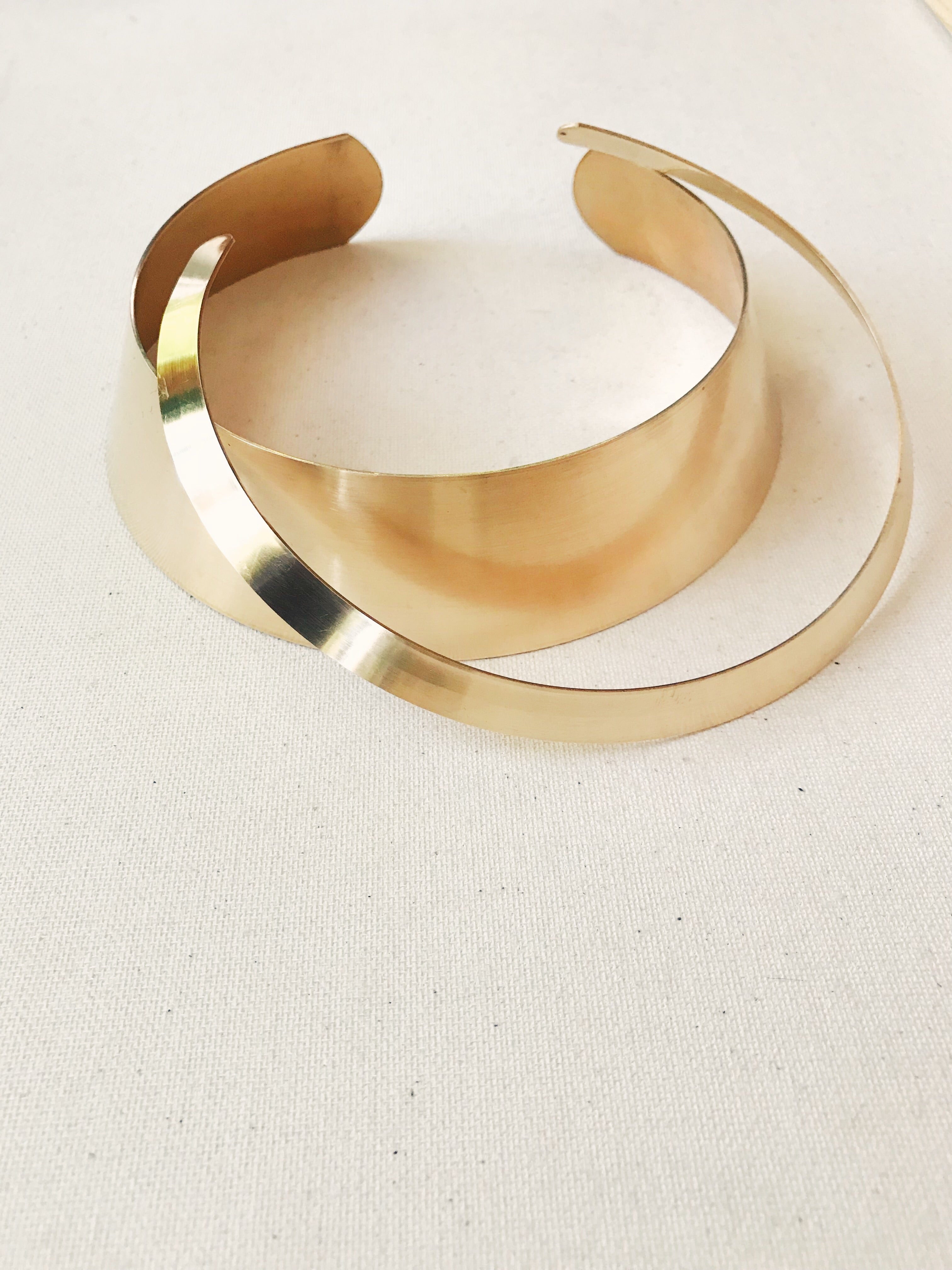 Golden Light Choker