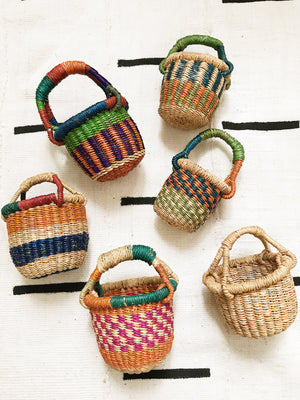 Tiny African Wicker Baskets #2 // Select Style