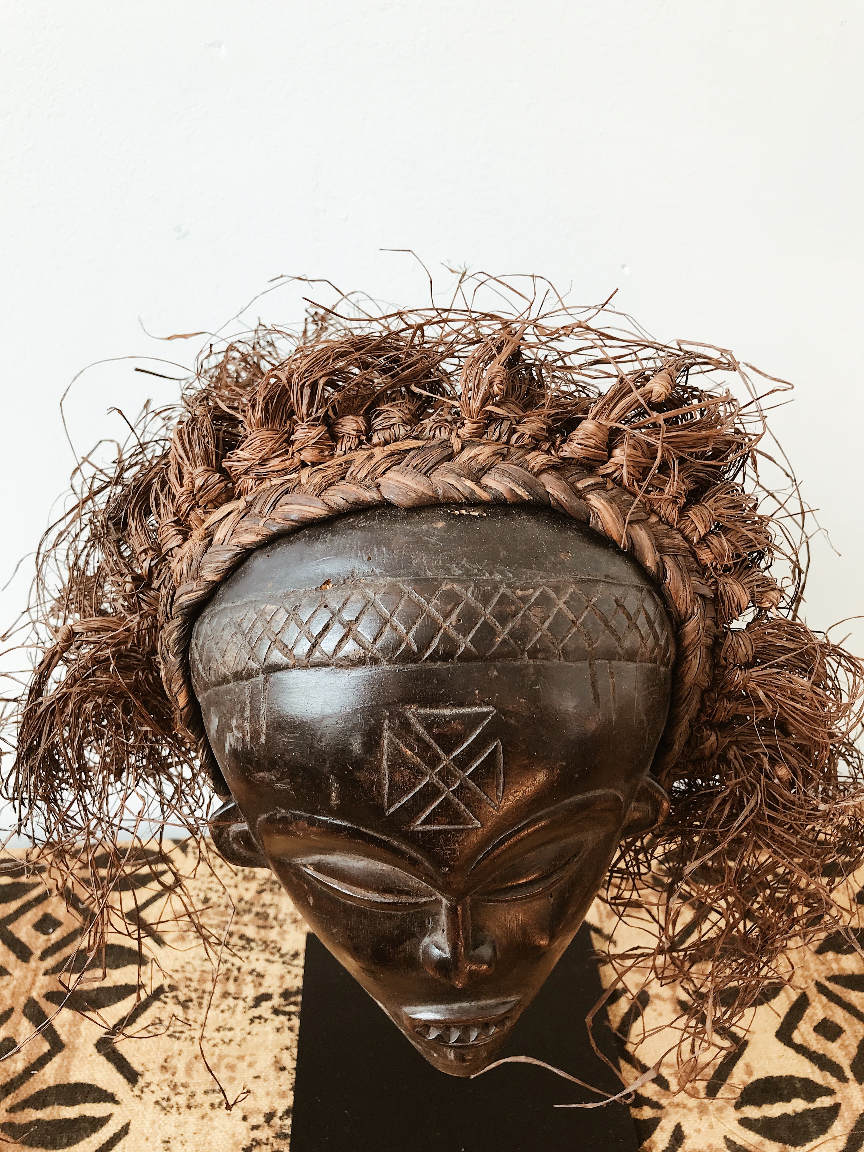 Vintage Mwana Pwo (Chokwe) African Mask // Raffia Hair