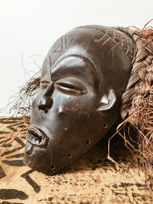 Vintage Mwana Pwo (Chokwe) African Mask // Raffia Hair