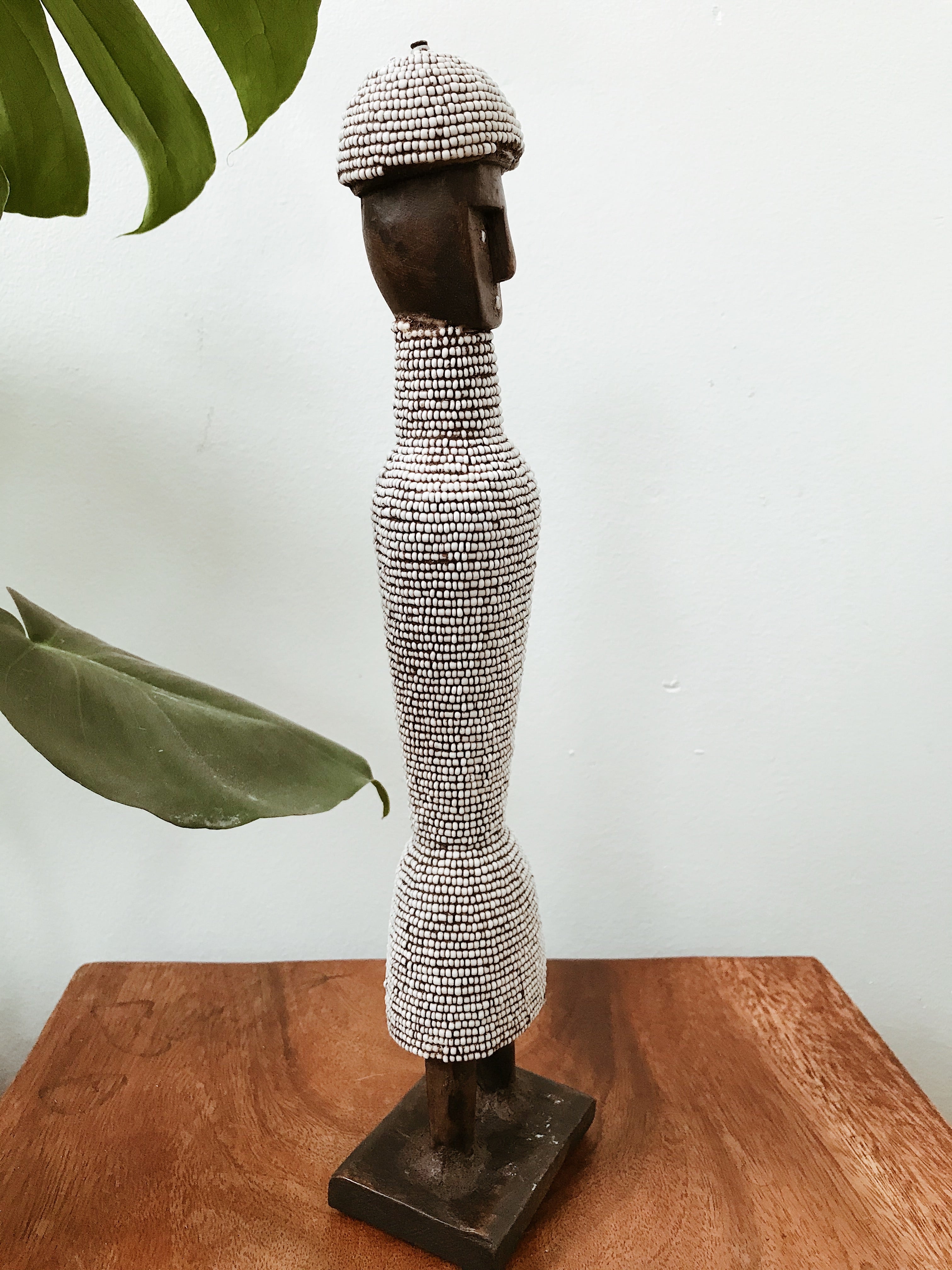 Slim Beaded Namji Doll Statue // White